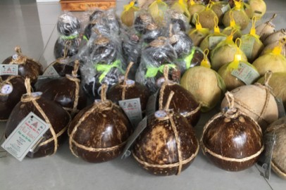 Mua rượu dừa tại Cần Thơ